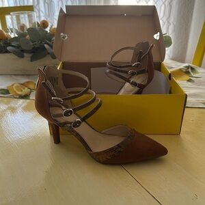 Liz Claiborne heels, size 8.